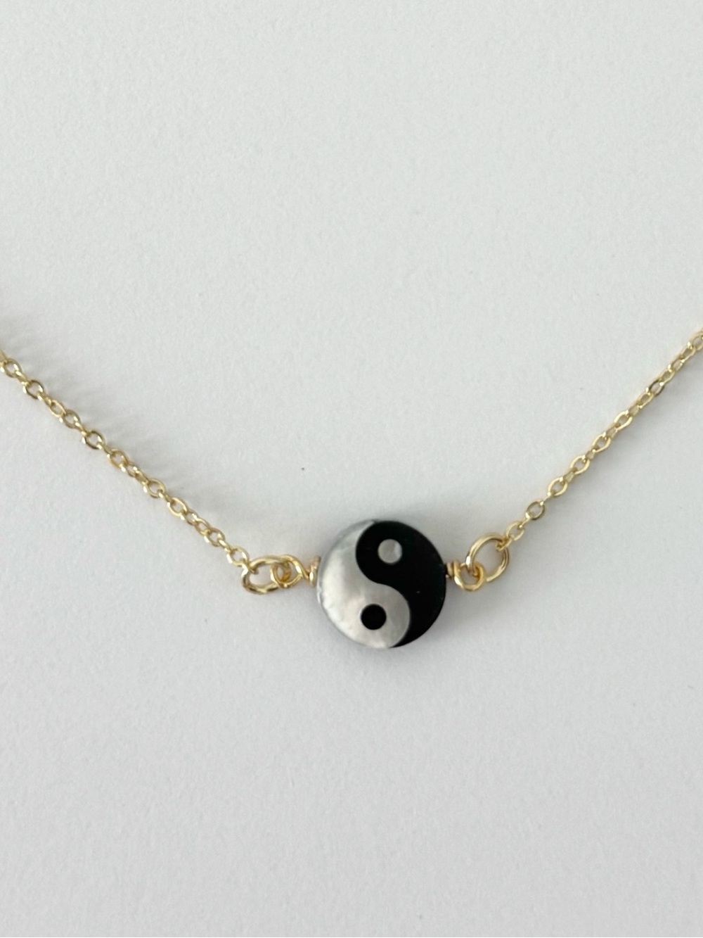 Balance necklace